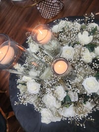 Image 8 of 80 cm baby breath Flower Ring mix with white roses with cylinder  vase 24in,18in,16in$5 each set 