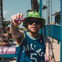 Image 3 of Too High Lighter (Pink)