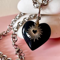 Image 4 of Chunky Heart and Heartburst Carabiner Chain Black