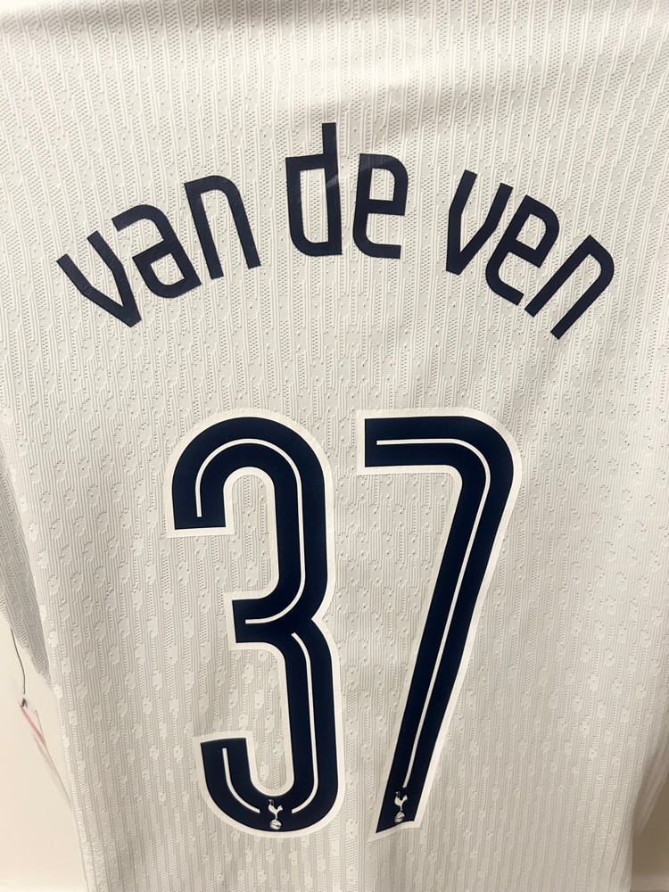 Image of Tottenham Hotspur “VAN DE VEN 37” Vaporknit 2024/25 Home Europa Final Shirt,   L