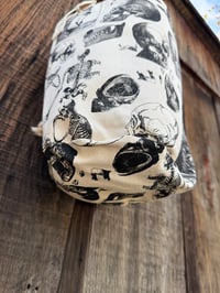 Image 11 of Skull Pattern - Can Bag
