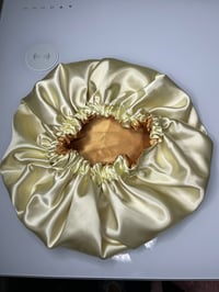 Image 5 of Reversible Bonnet