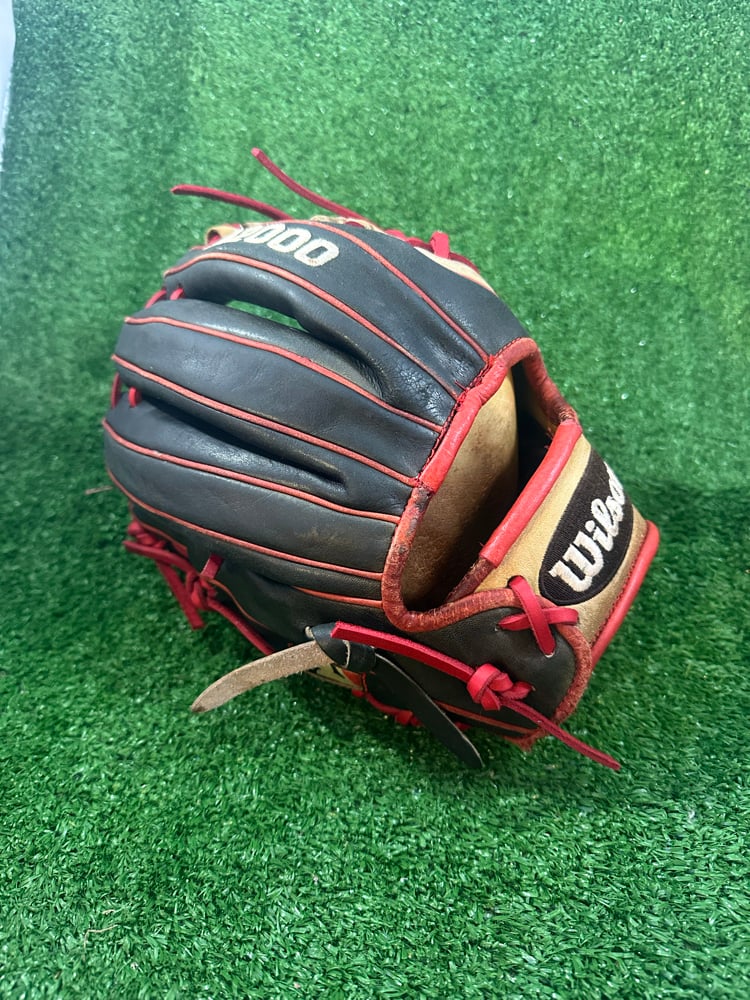 Image of Wilson A2000 PF88 11.25 - 