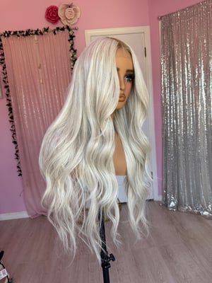 Image of icy blonde light brown roots (pre order)