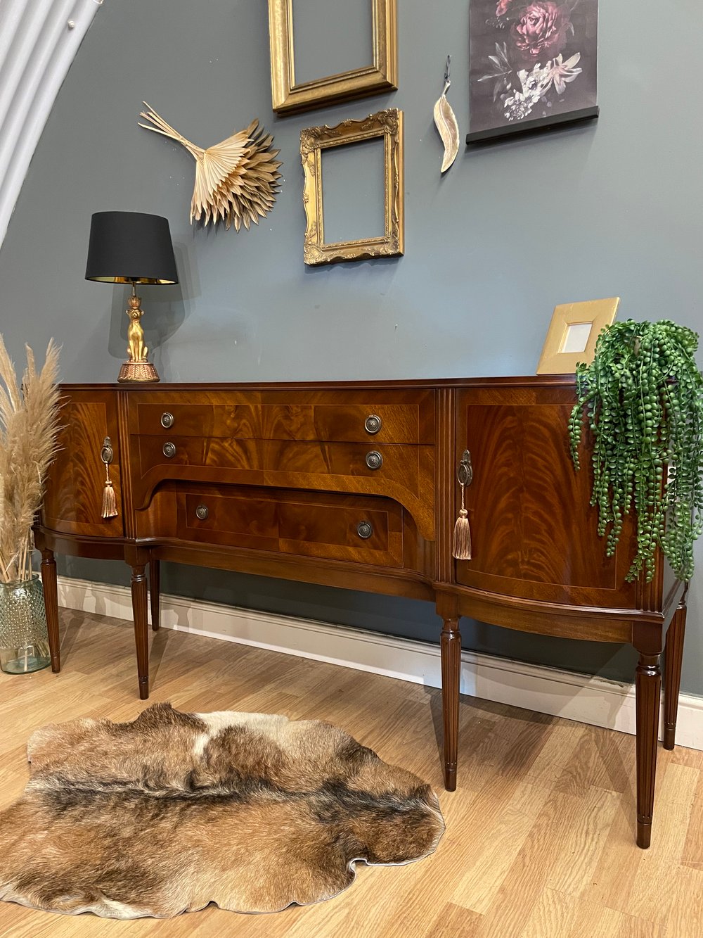 Image of Vintage flamed mahogany sideboard 