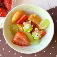 Image 3 of peach pup