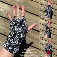 Image 22 of Ready To Ship Silk Lined Fingerless Gloves Size Medium (Style Slouch Mini)