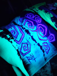 Image 3 of NEON SpirAL Tee (4XL)