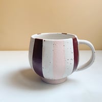 Image 2 of PREORDER // Circus Cup With Handle - Chestnut & Powder