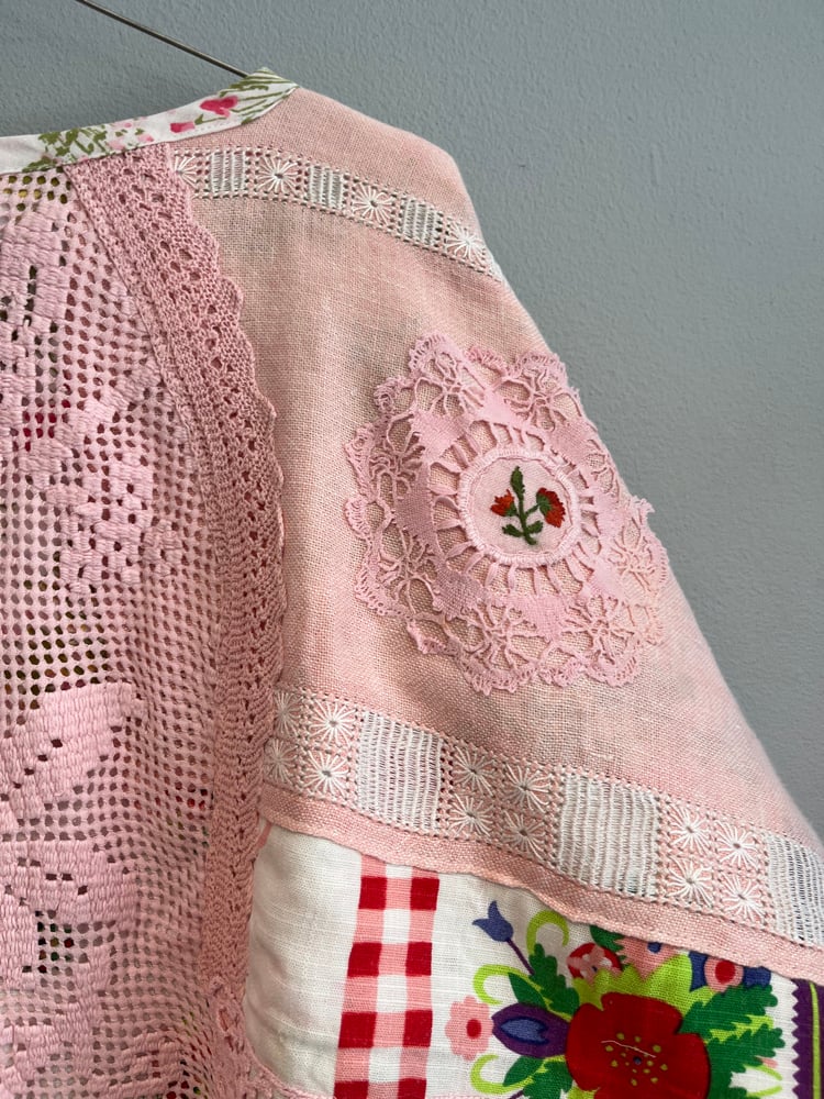 Image of Sunday puzzle jacket pink (xs-xl)