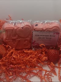 Image 7 of 🌹 Strawberry Rose Valentine’s Luxe Set – Limited Edition 💝