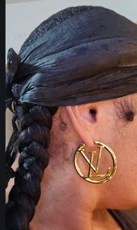 Image 1 of EXCLUSIVE GOLD HOOP EARRINGS
