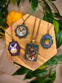 Image 1 of Medaliki ze zwierzakami 🐸🐯🐰🐻