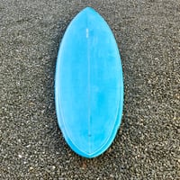 Image 8 of 6'8 Escape Surfboards Flight – Modern High-Performance Single Fin Surfboard | Blue Resin Tint 