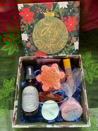 Image 1 of Holiday gift baskets 