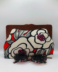 Image 5 of Outline Sketch Bold Flower Clutch