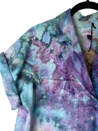 Image 6 of ♻️ UPCYCLED M Linen Blend Resort Shirt in Mermaid Watercolor Ice Dye