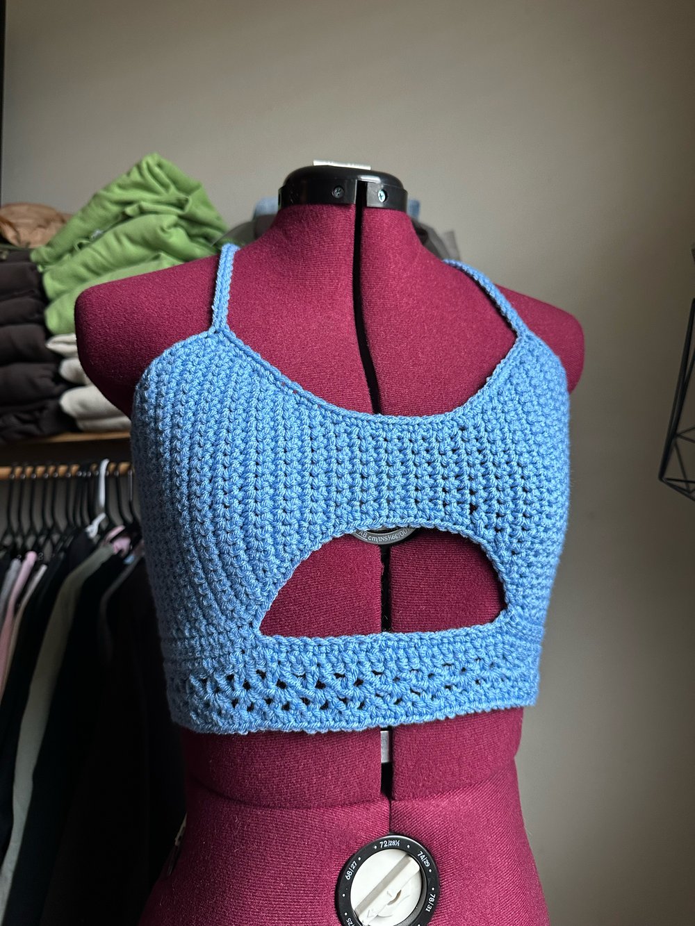 Image of Sneak a Peek Top Size Medium 