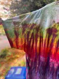 Image 5 of 4XL Scream Into The Void Tie Dye Shirt M13