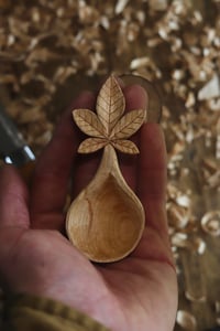 Image 3 of Chestnut Leaf Scoop 