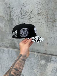 Image 4 of BLACK WHITE METS x YANKEES CUSTOM FITTED CAPS