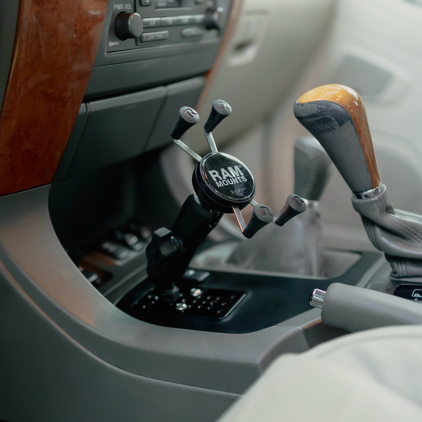 Lexus GX470 Mounting Panel | Neptune Design Lab