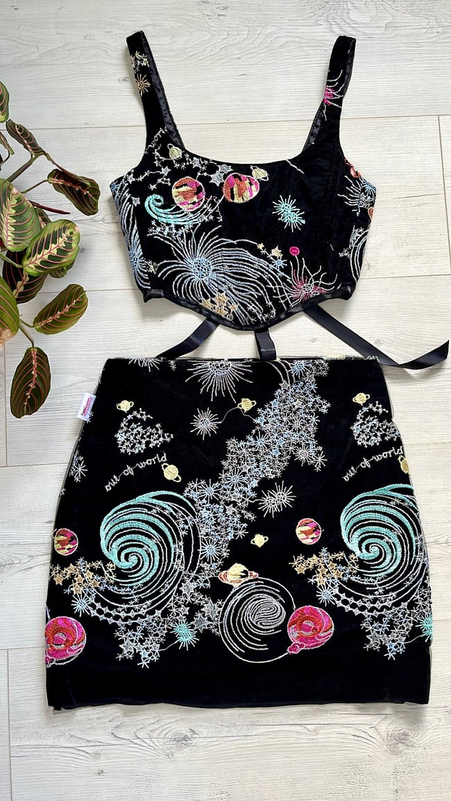 Galaxy embroidered tulle black velvet mini skirt