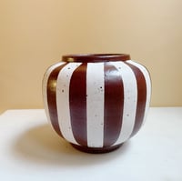 Image 1 of Circus Vase - Chestnut #1