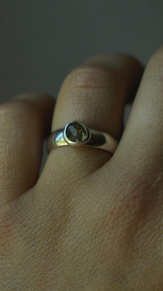 Image of Erdiger Turmalinring 