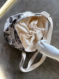 Image 10 of Skull Pattern - Can Bag