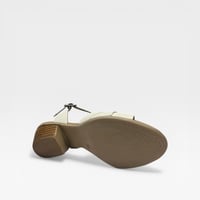 Image 7 of ROAMERS KATE CREMA