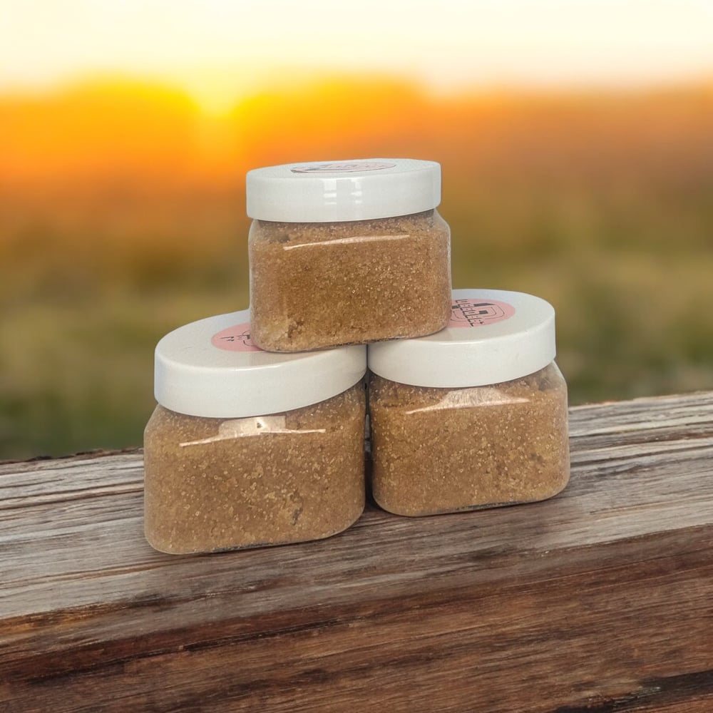 Image of Strawberry, caramel and vanilla body scrub