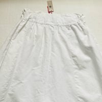 Image 2 of Jupon blanc avec grande poche