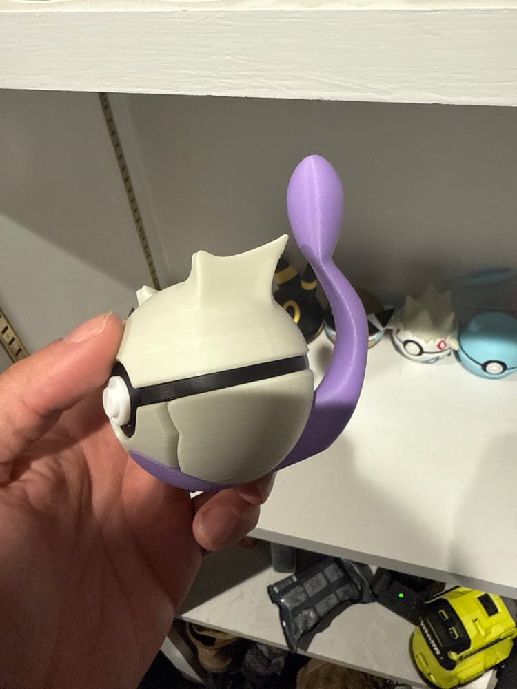 MewTwo Poke Ball