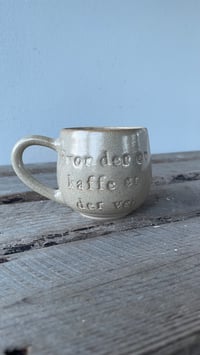 Hvor der er kaffe, er der vej Hank Karamel