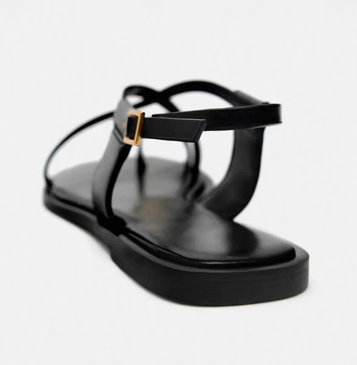 Image of ‘Toe Ring’ Sandals