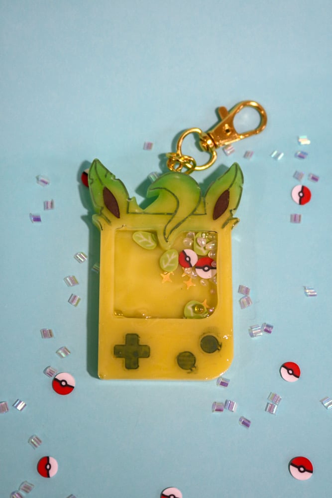 Image of Tan Poke Custom Resin Shaker Keychain