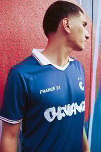 Image 2 of CURVA JERSEY FRANCE 24