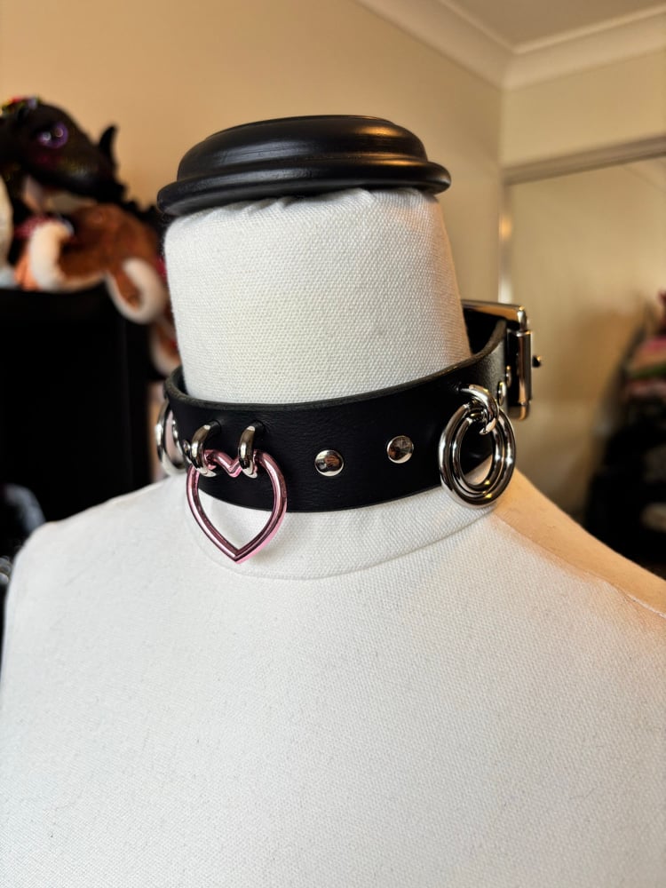 Image of Pink Heart Black Leather Collar