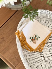 Image 3 of Plateau en rotin blanc