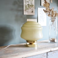 Image 3 of Lampe A Poser opaline jaune XXL