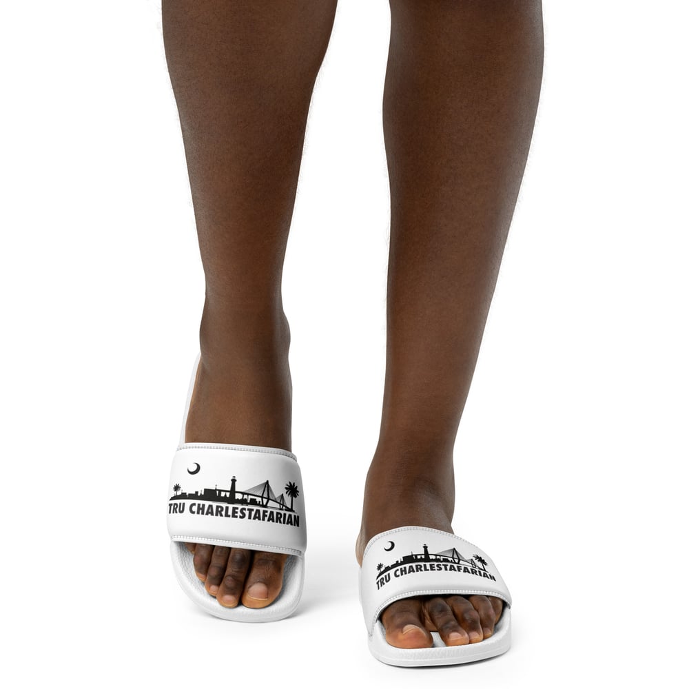 Image of Women's slides TRUCHARLESTAFARIAN
