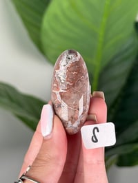 Image 19 of SMALL SANGRIA LACE AGATE SHIVAS