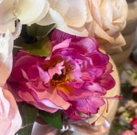 Image 2 of Artificial Hatbox
