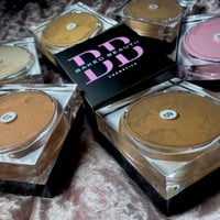 Image 1 of Baked Loose Powder.