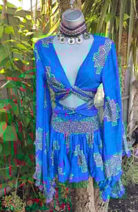Image 8 of Stevie Co ord set -greek blue