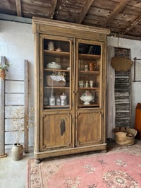 Image 2 of L’ancienne armoire d’école