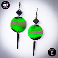 Image 5 of B22 BLACKHOLE Black