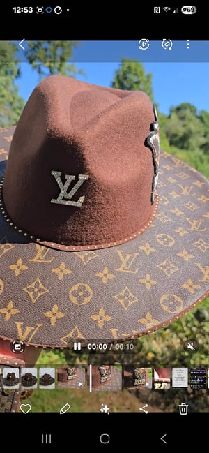 Image of Fedora hat & 4 Stack Bracelets 