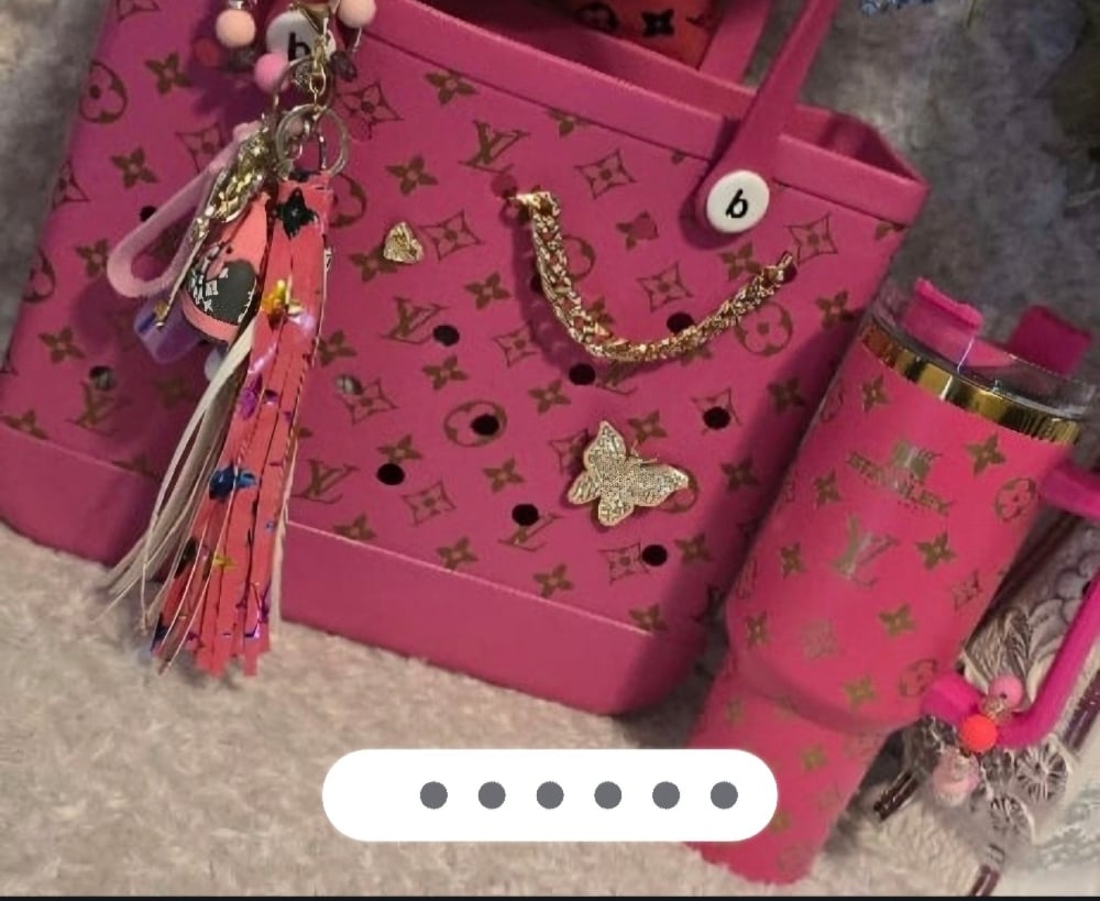 Image of Hot Pink B0g.g bag with Stan cup bundle w/ Hat
